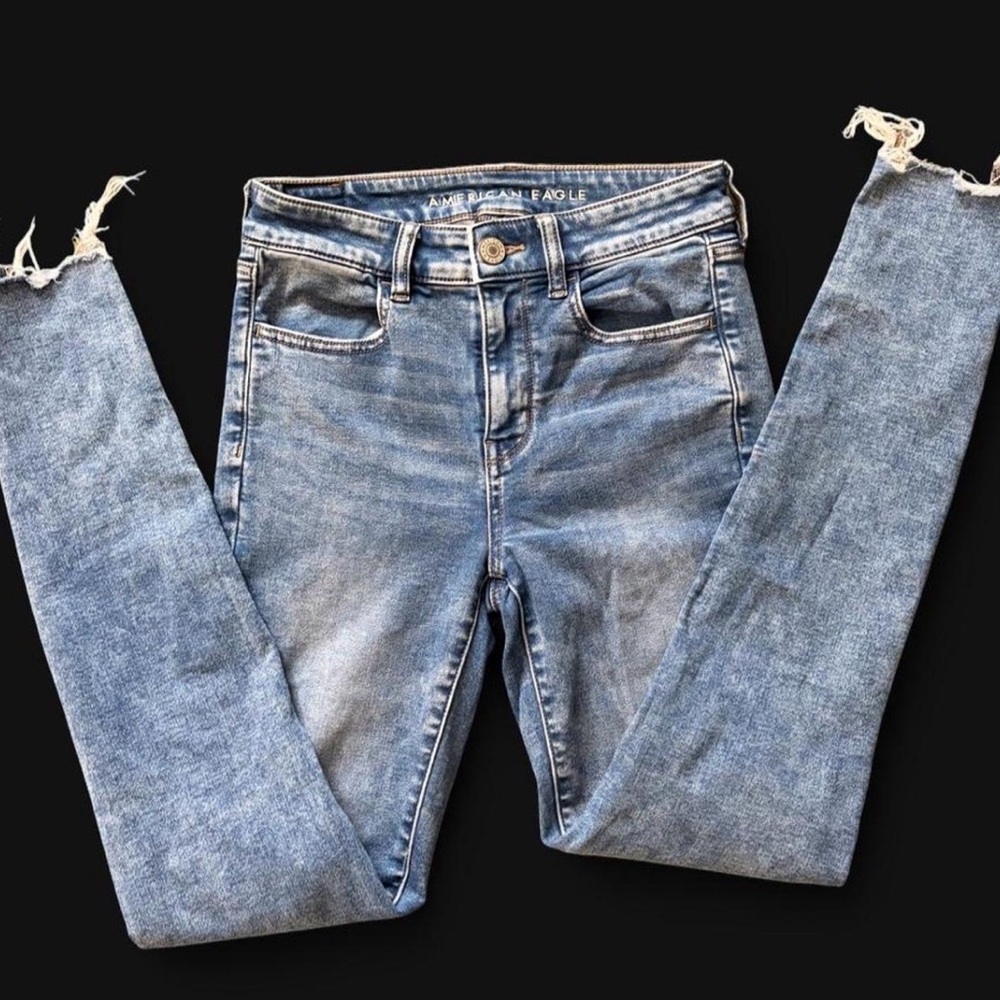 American Eagle Outfitters High-Rise Skinny Jeans - Light Blue Wash